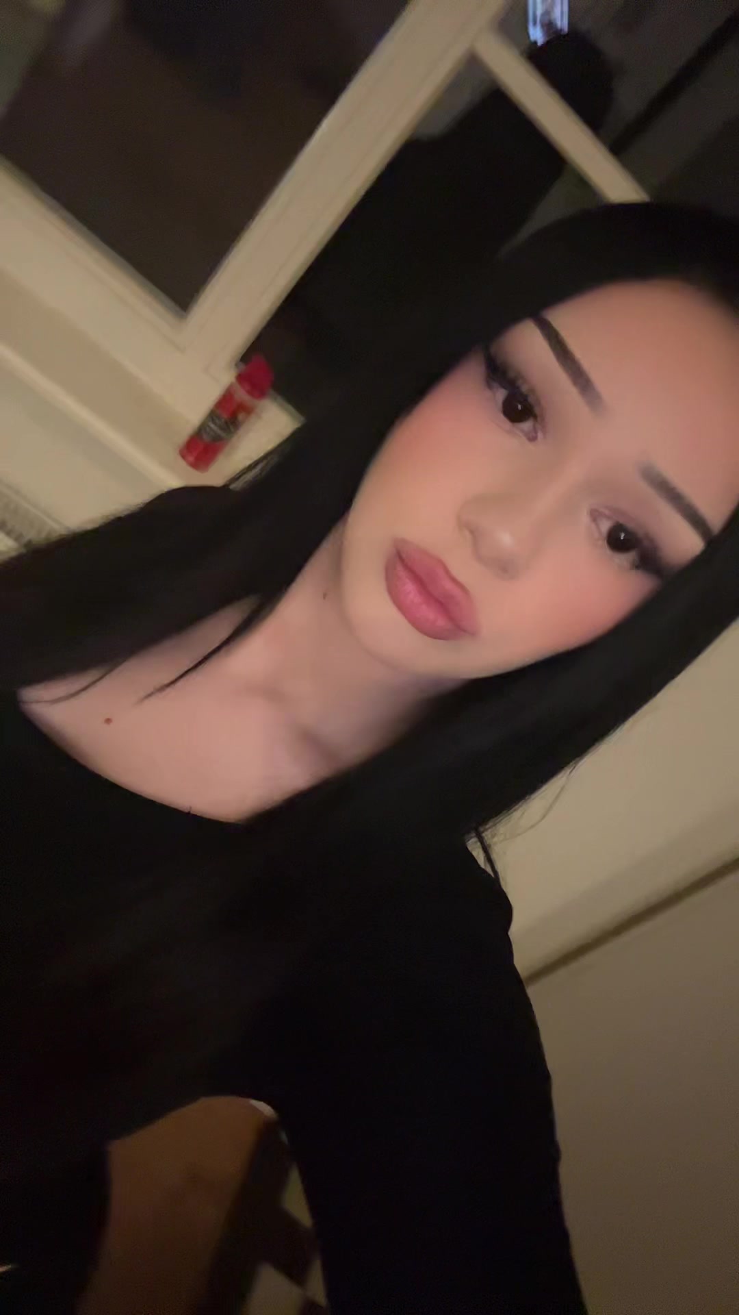 @𝐑𝐨𝐬𝐚𝐥𝐢𝐞 🩷