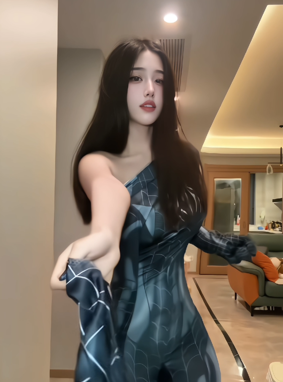 @鹿冉.