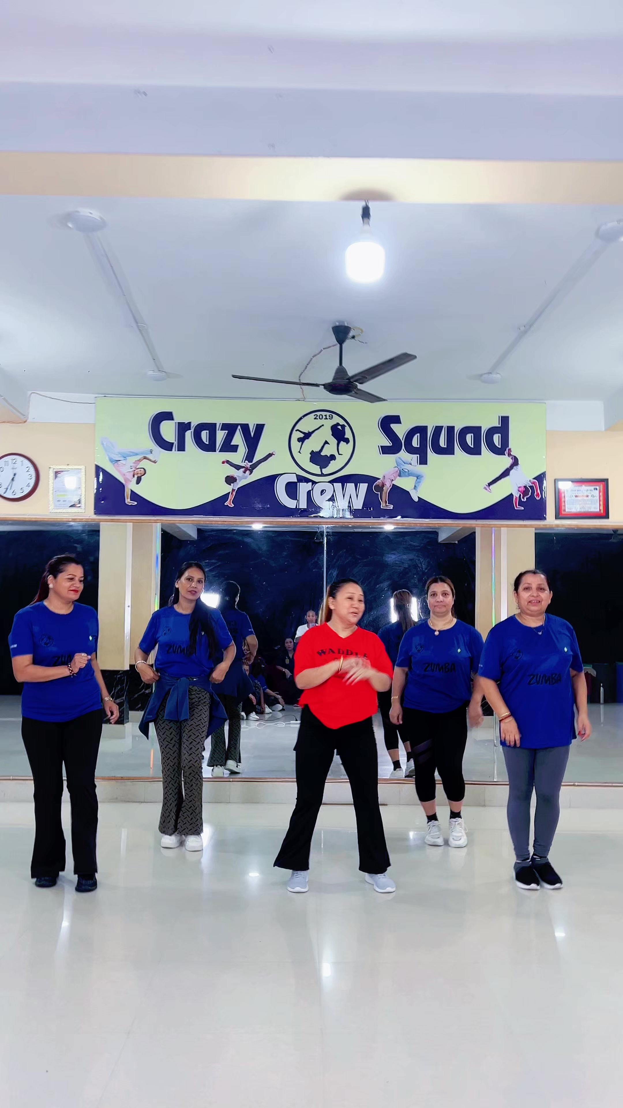 @Crazy Squad Crew