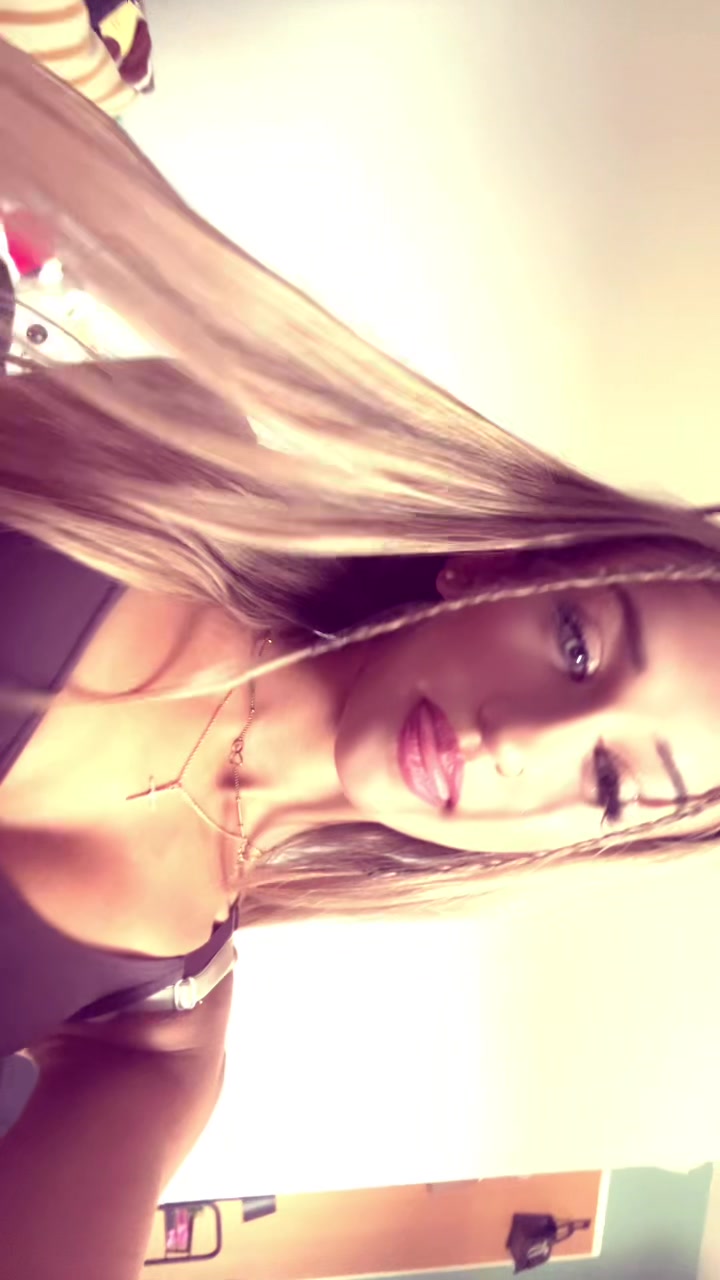 @Leylaaa