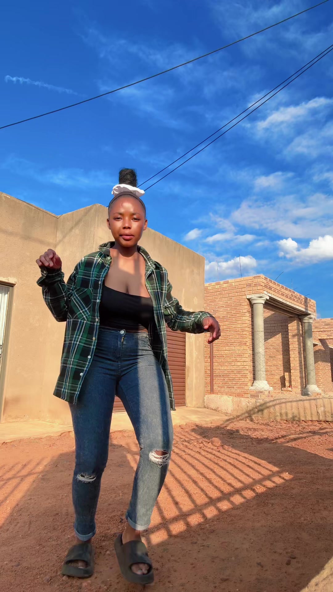 @Thembi Moabi