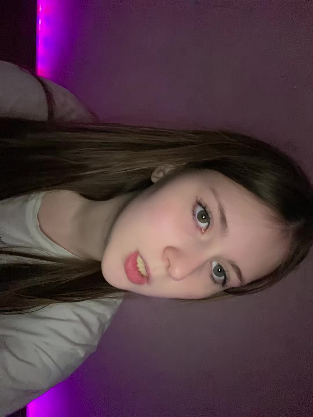 @sanyaaqxi