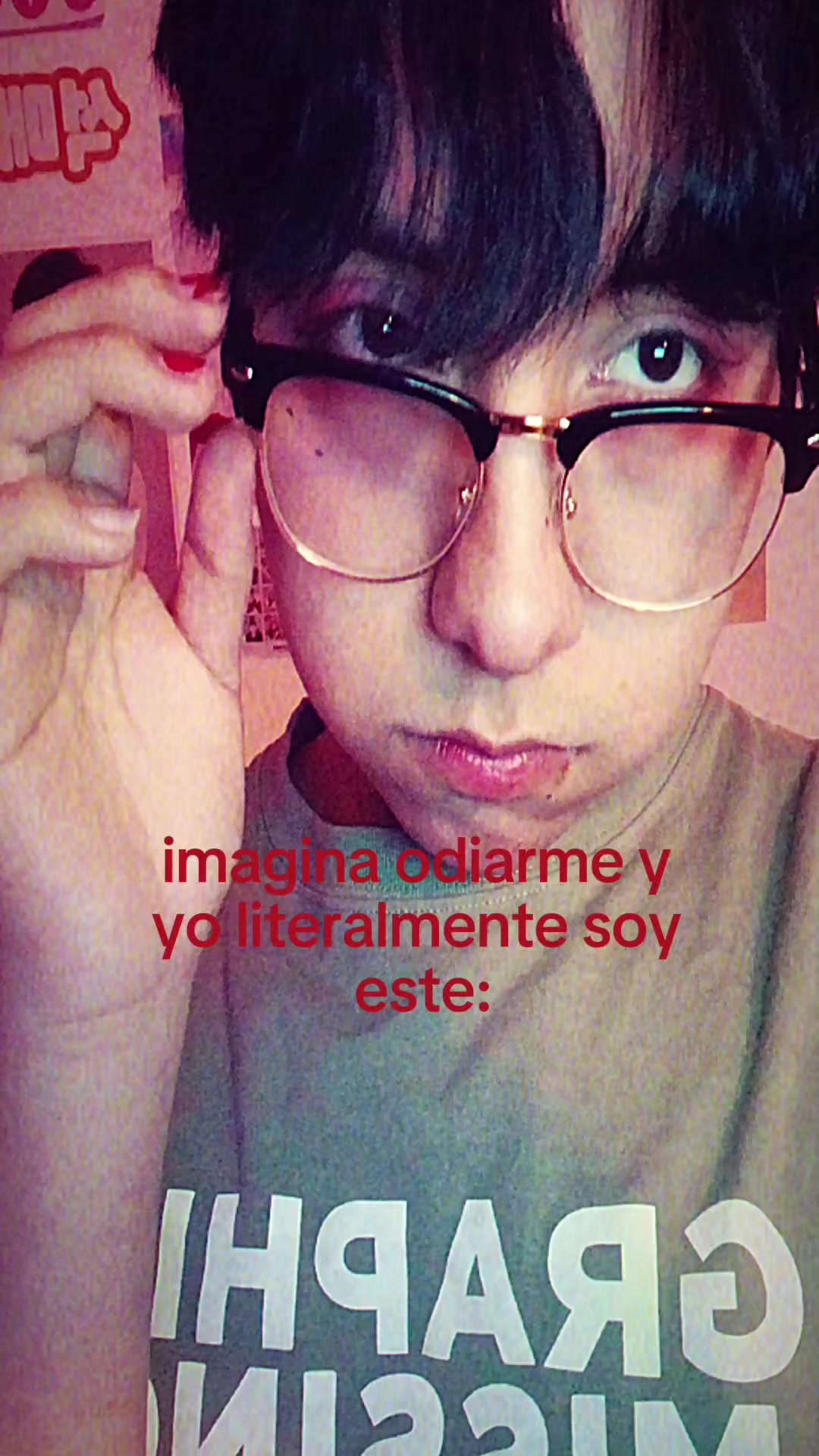 @:3
