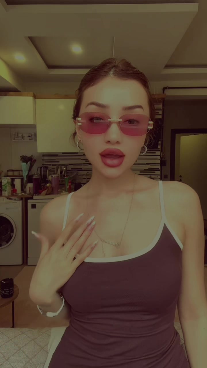 @Лара