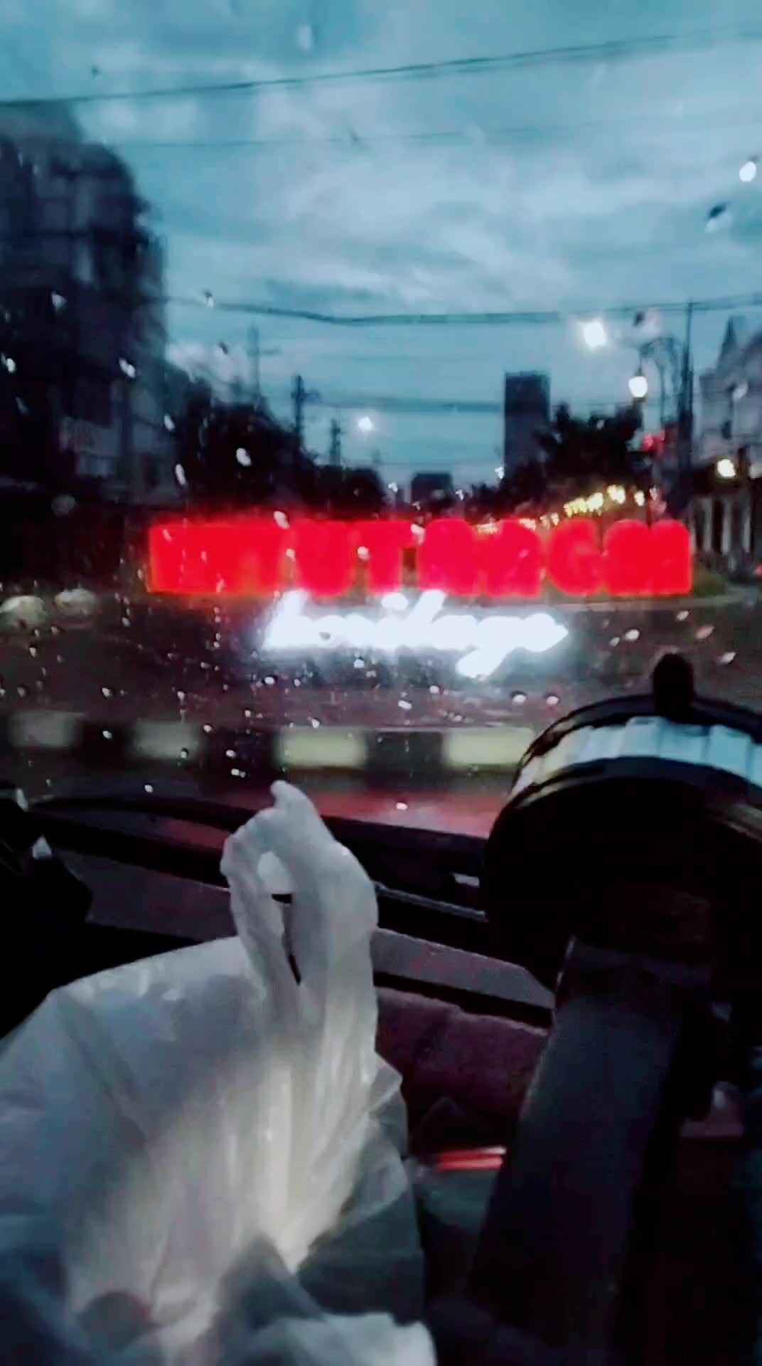 @D 4 NY.