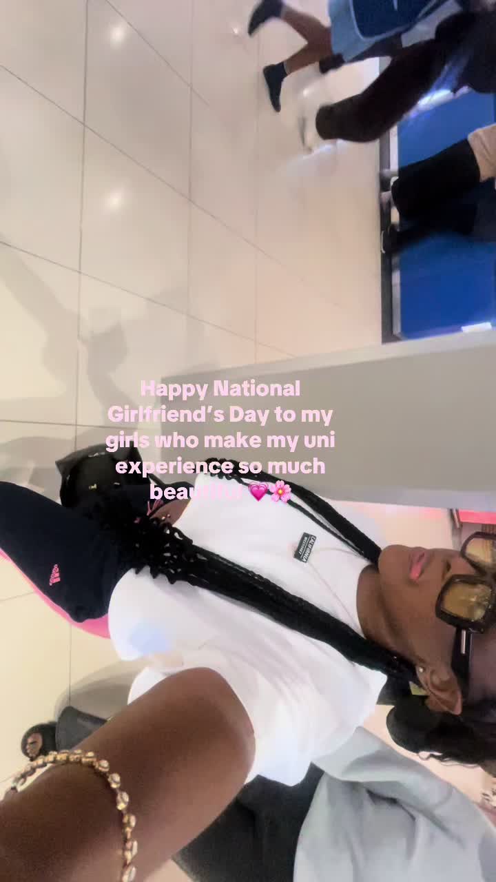 @LesahTheSoftwareEngineer
