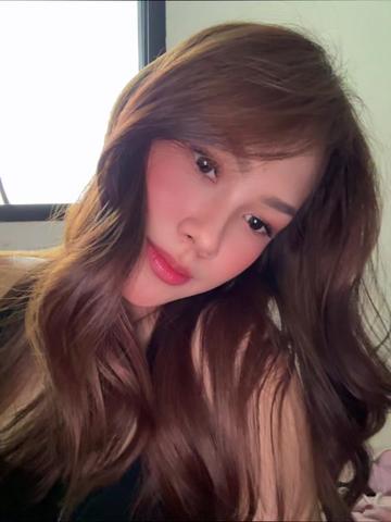 @ilovechezzu