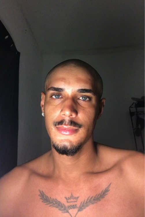 @o moço dramático 🥀