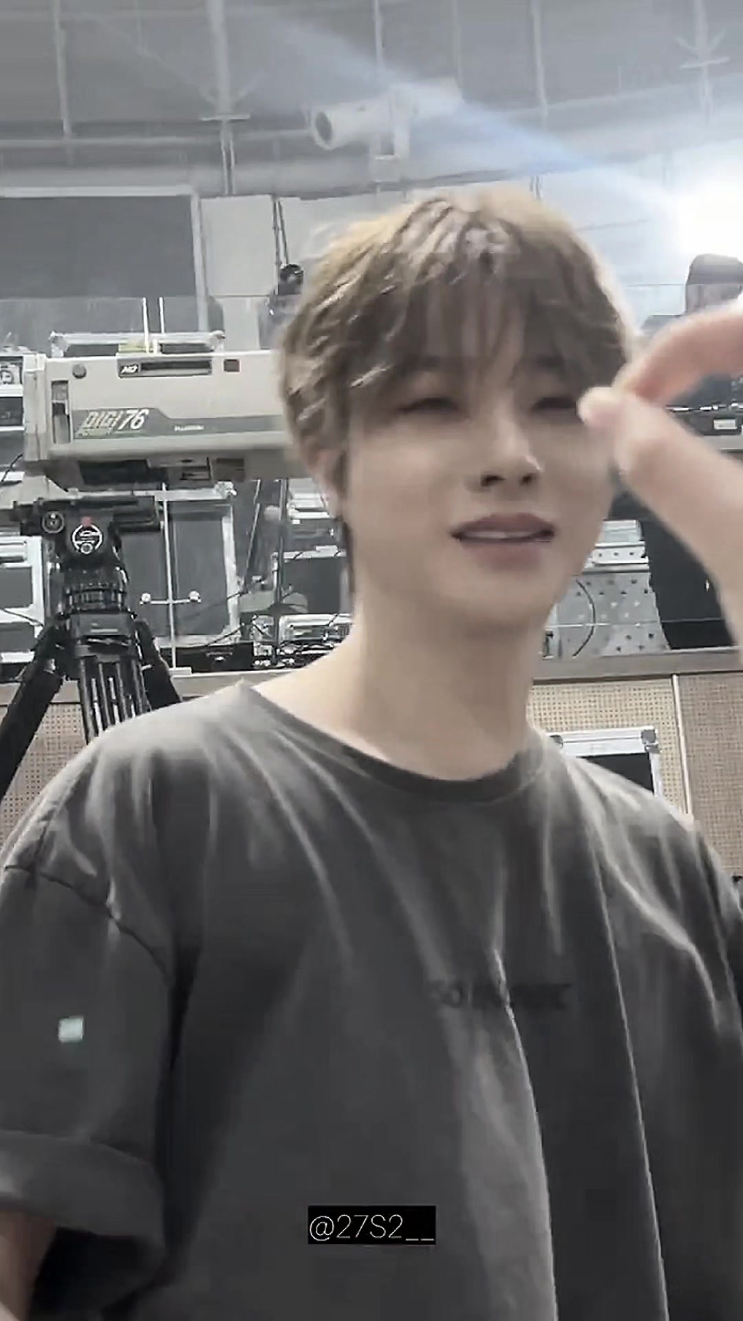 @Dellista_iKONIC