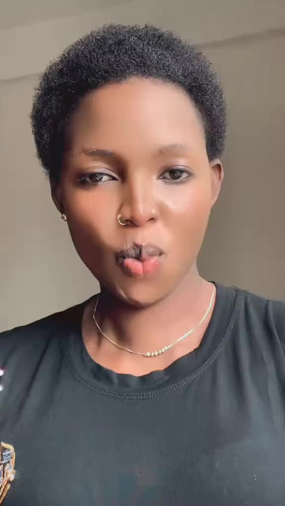 @akuroparis💫💃🏿♥️ (AkurMagak)