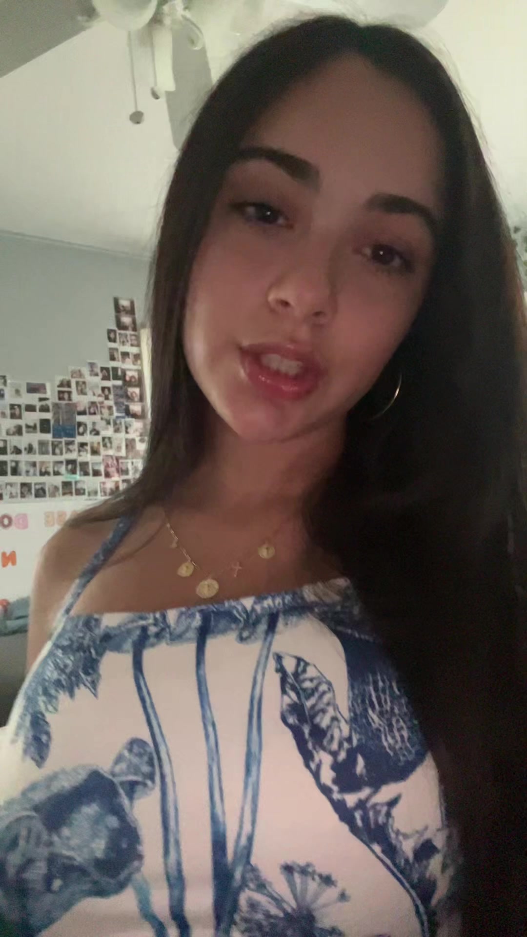 @Bella
