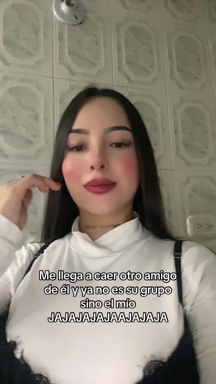 @Lau Arias🎀