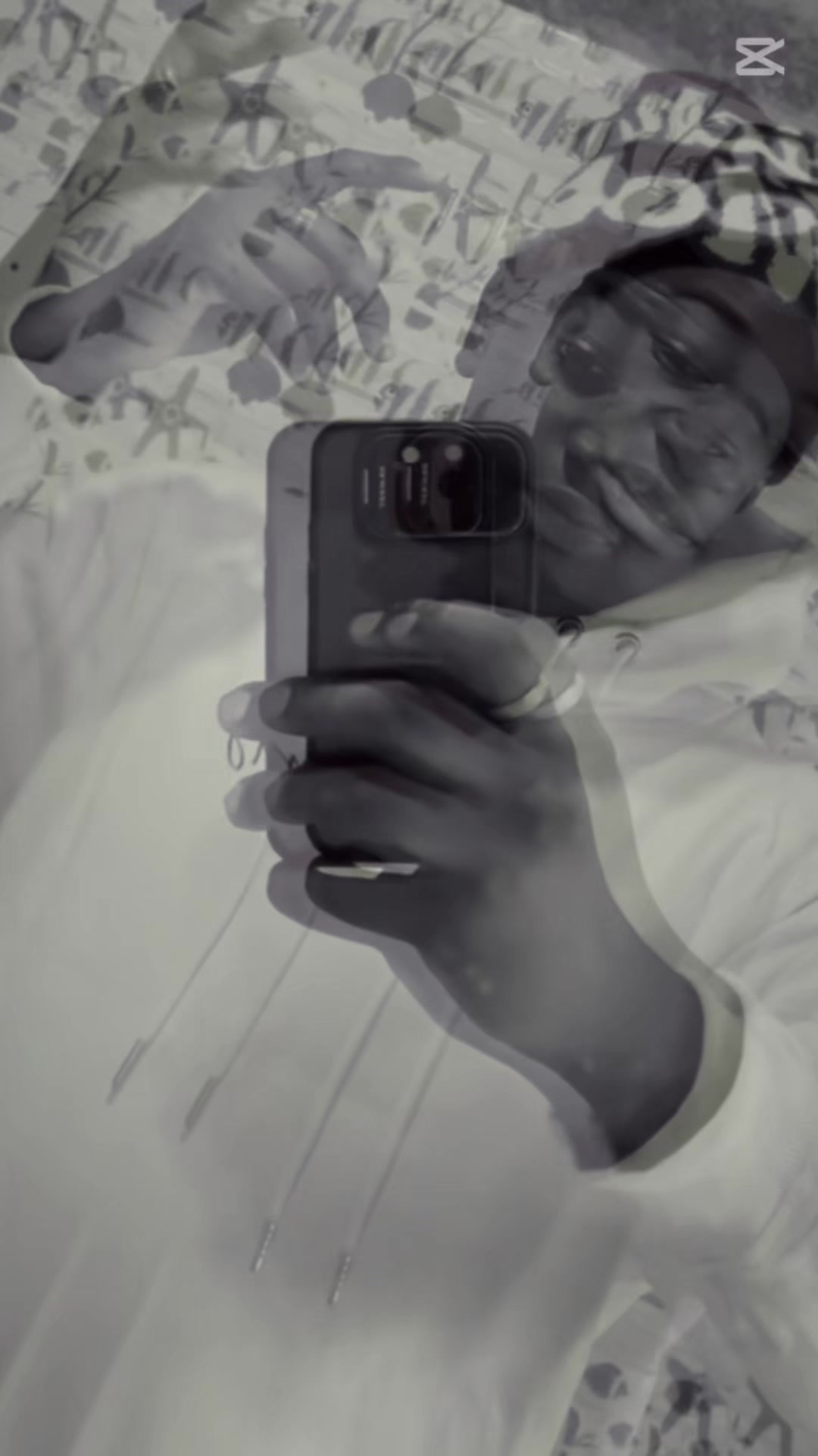 @R&auml;nd&yuml;_l&euml;ch&ouml;c&oslash;l&auml;t_d&uuml;rō&yuml;&auml;ūmē👑🍫