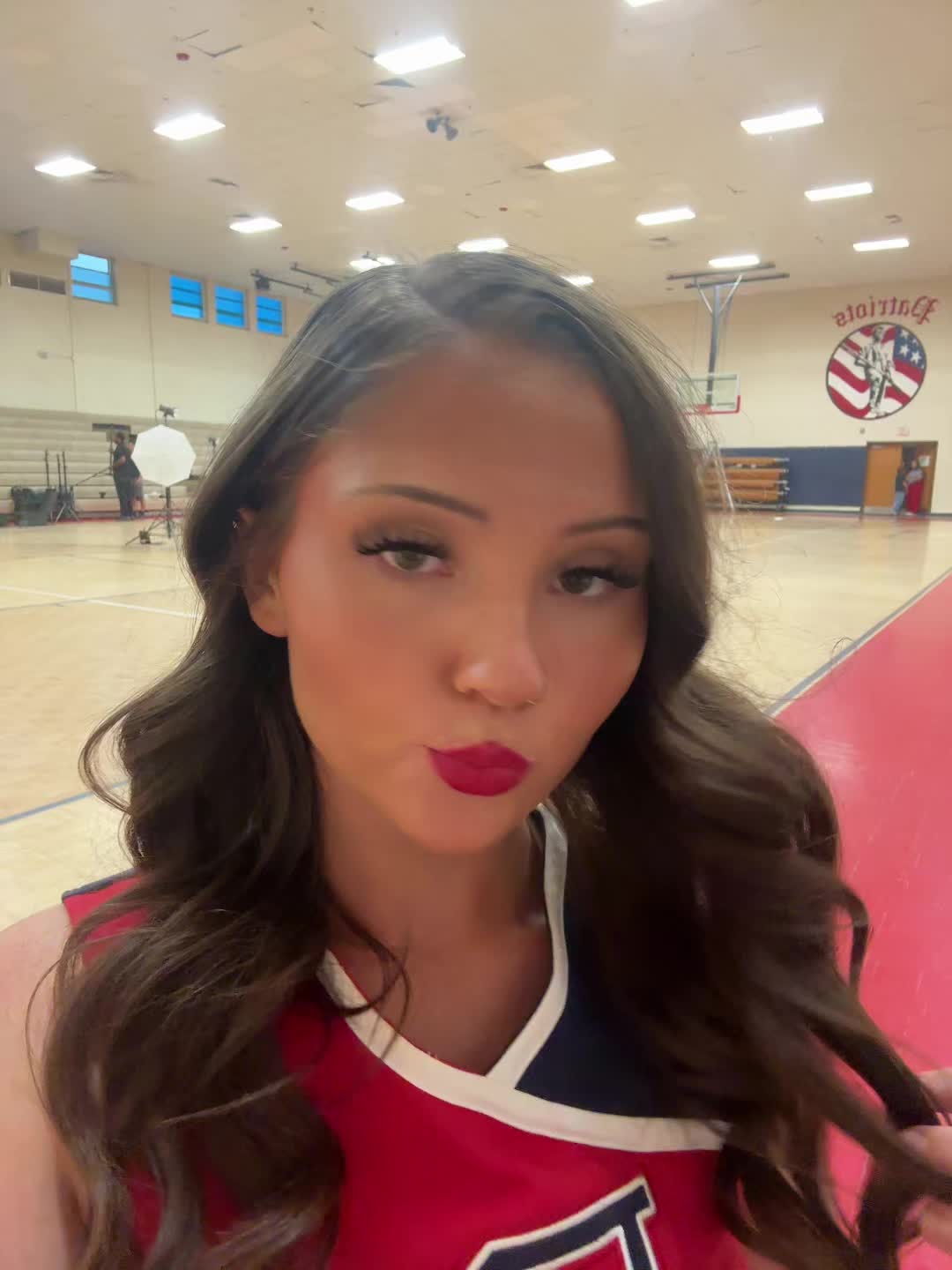 @&yen;