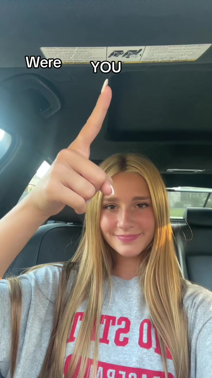 @jules_murdoch