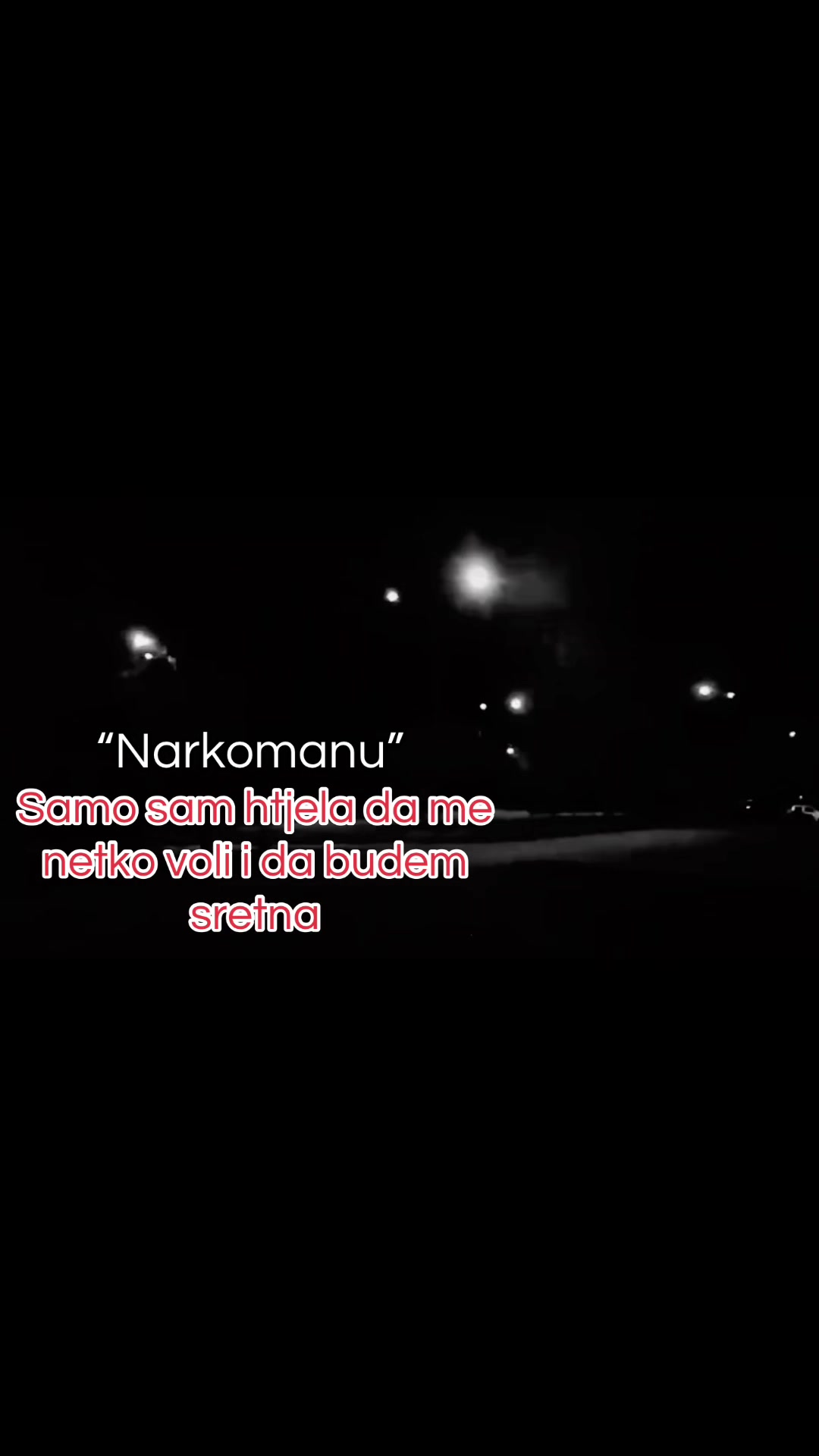 @𖣂