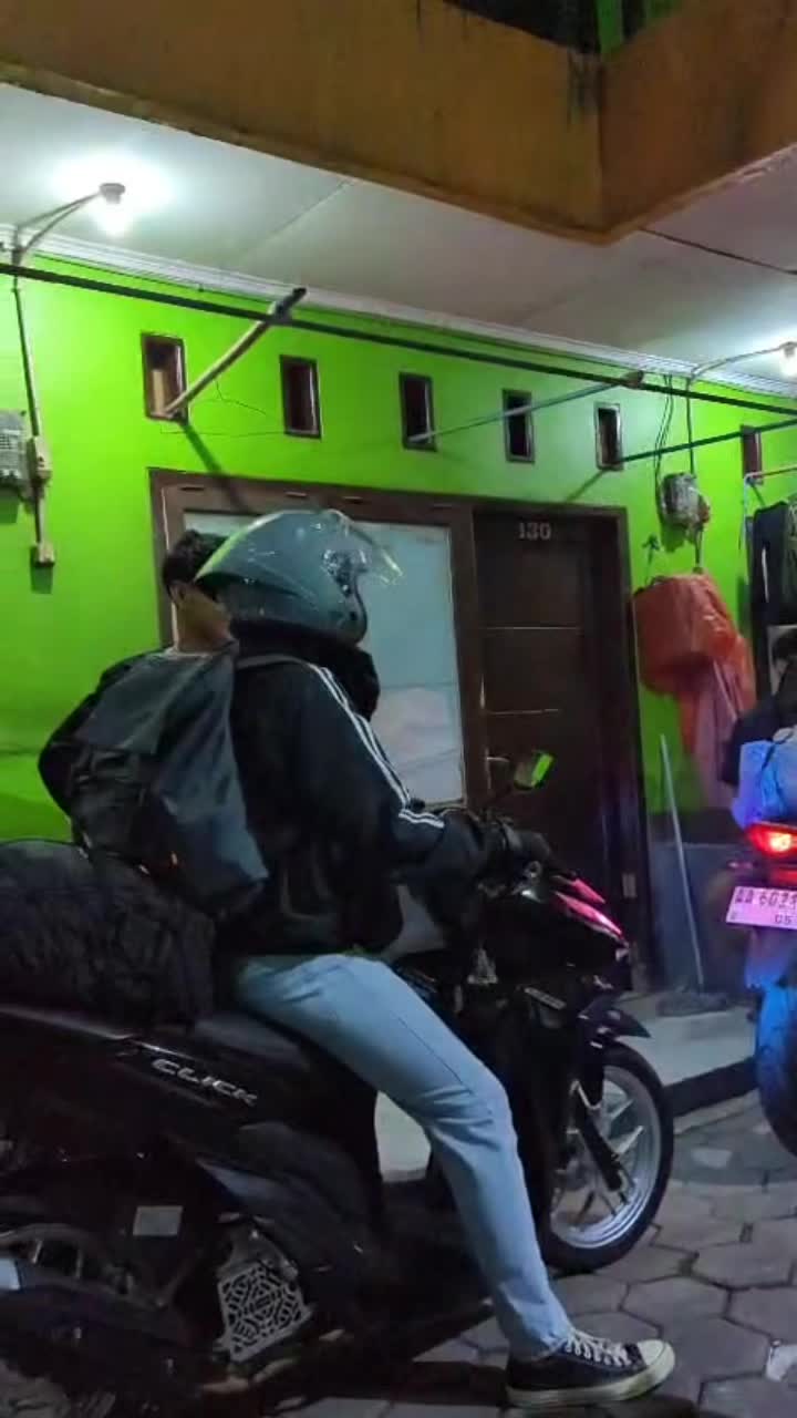 @Aris
