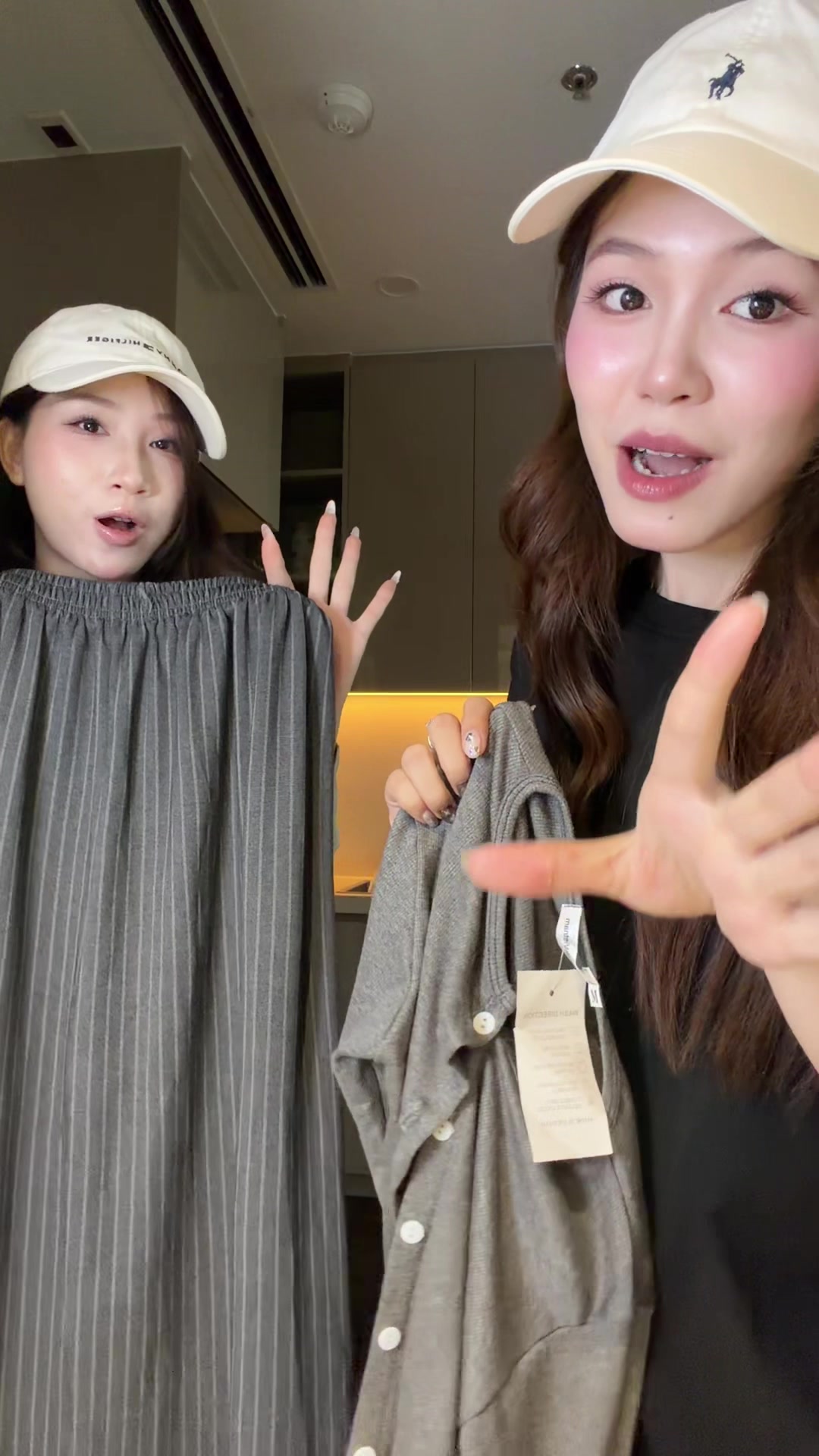 @Ngô Nguyễn Quỳnh Anh🐰ྀི