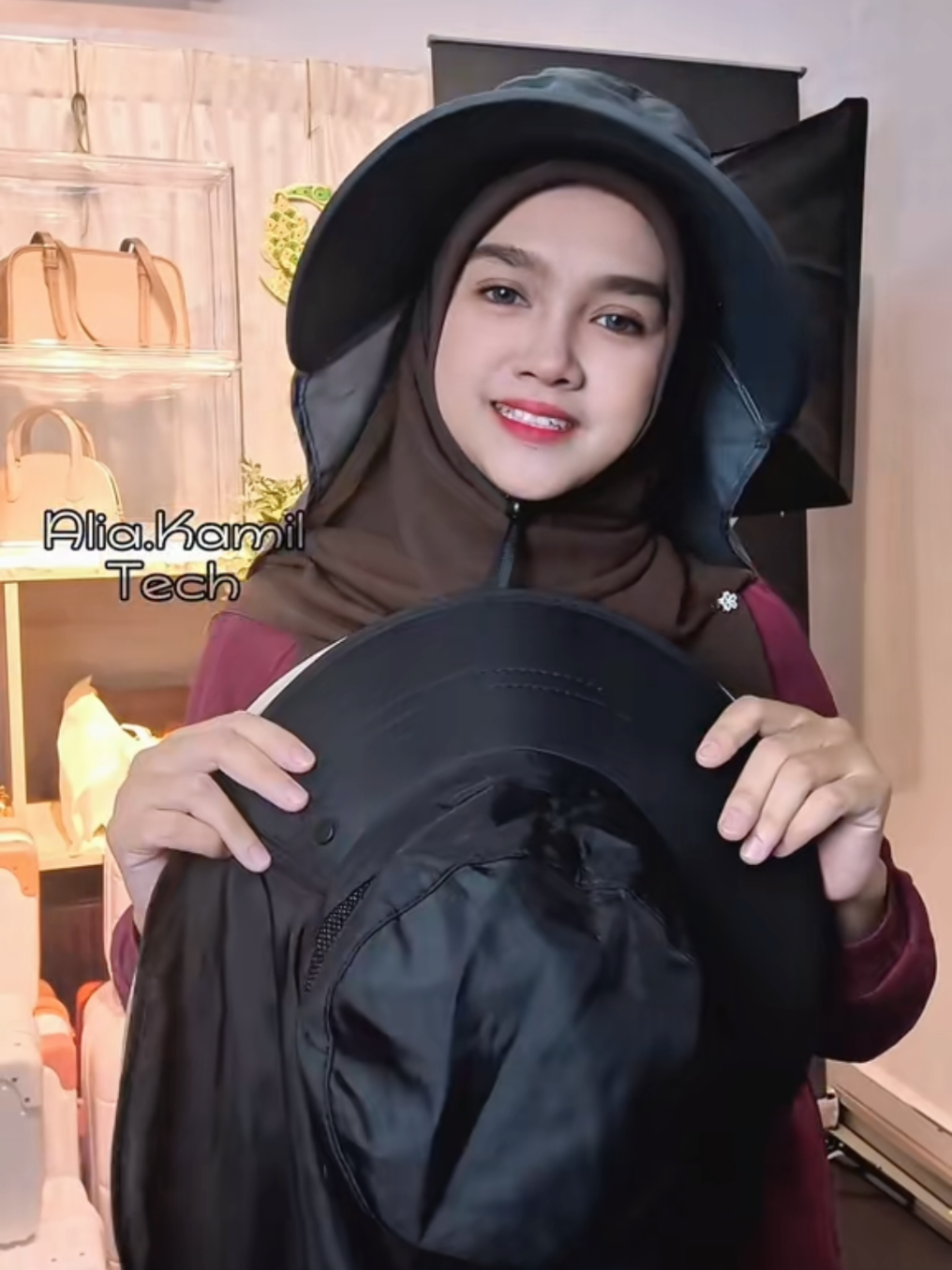 @Alia.Kamil Tech