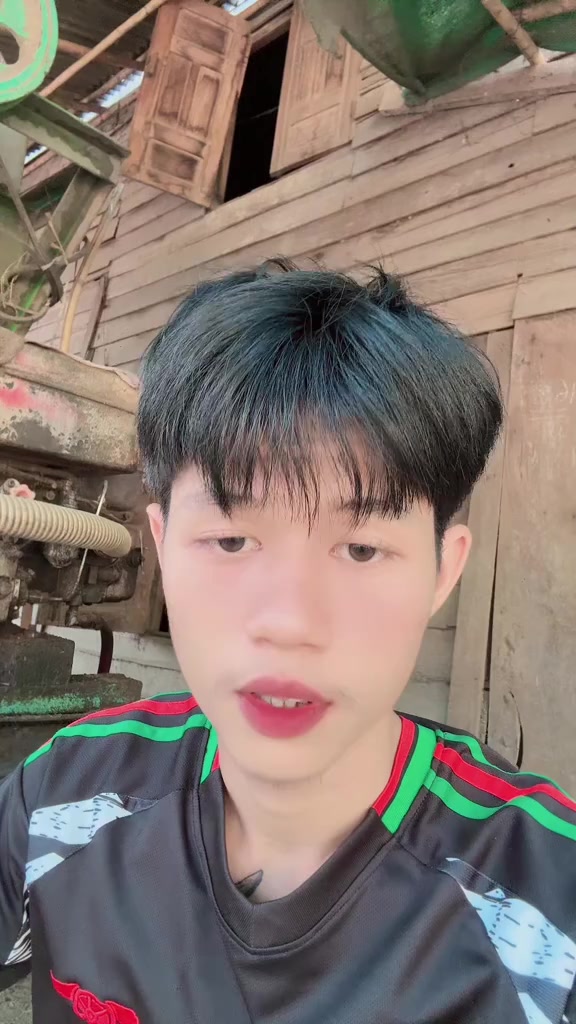@တယ်လီလင့်💕