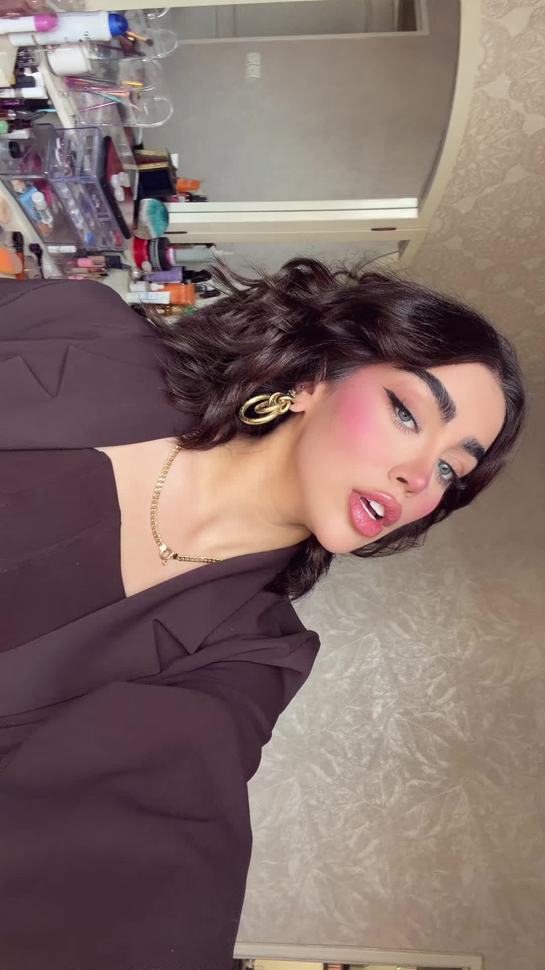 @MAHSA 🍒 ZAMANIAN