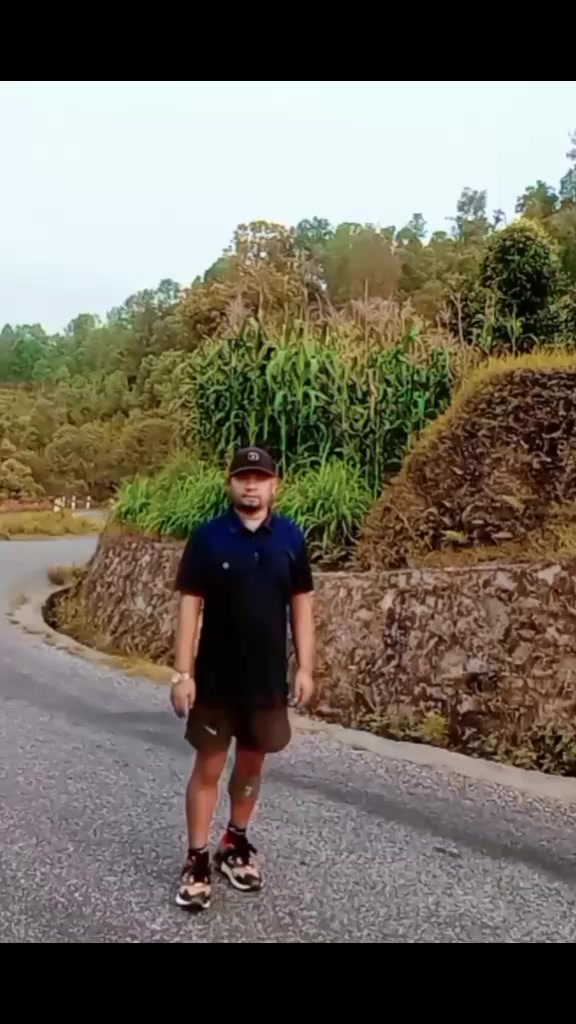 @अर्जुन सेन्चुरी ßκ.(धादिङे)