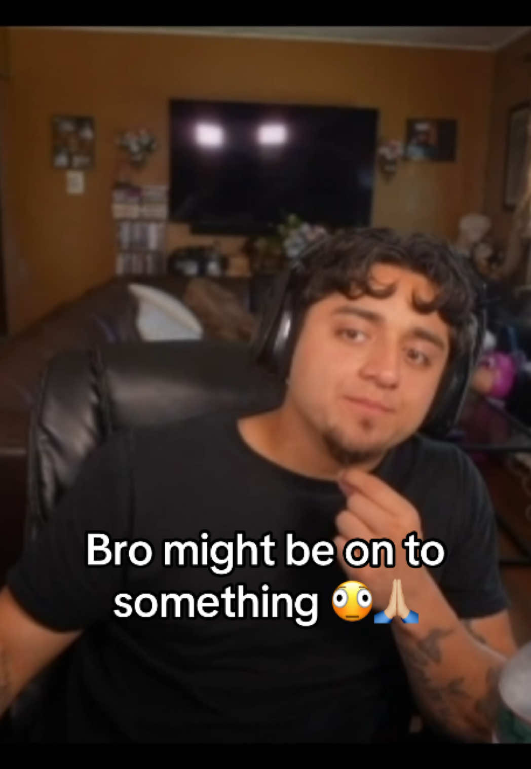 @Jamesito