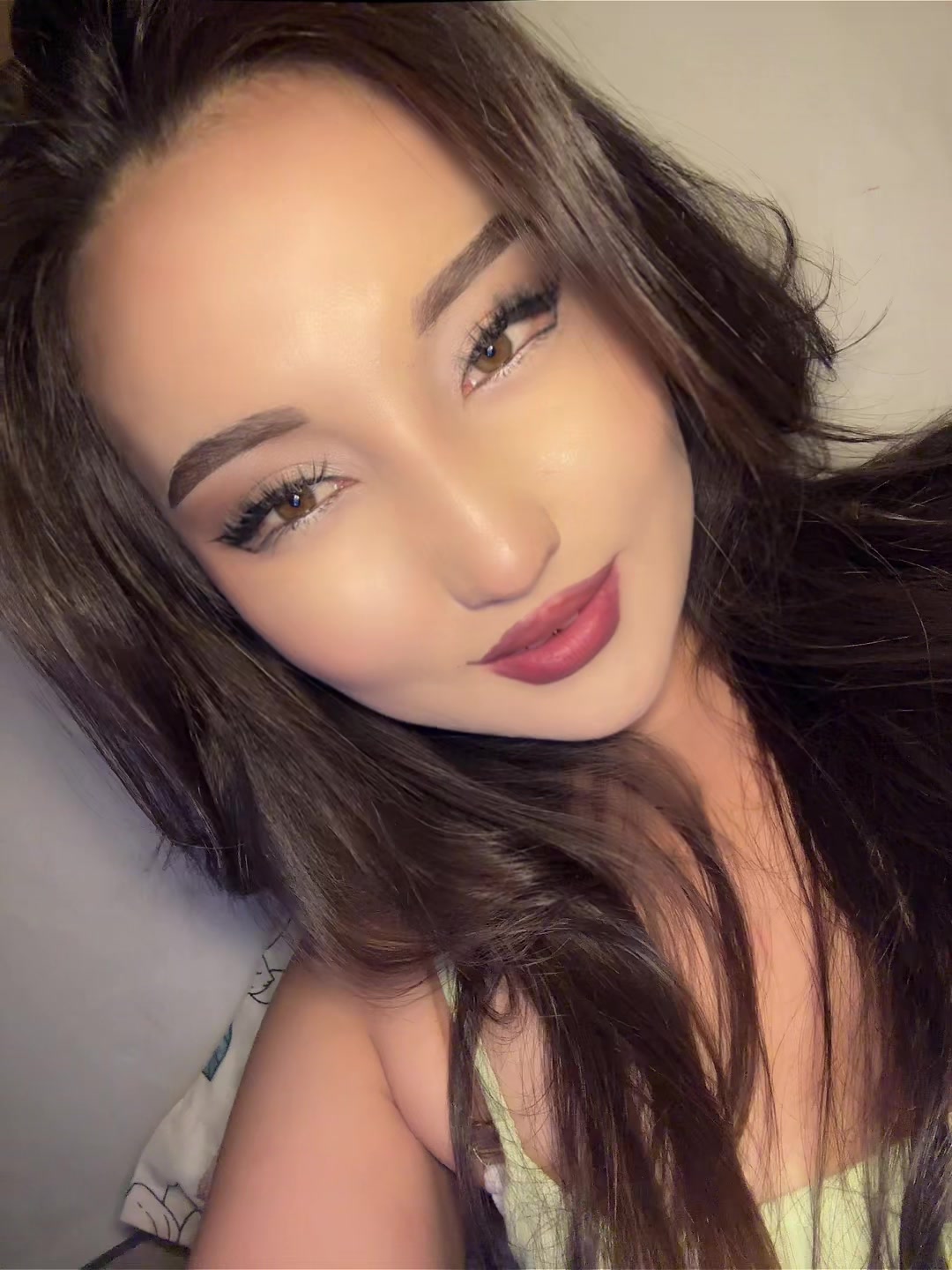 @Азю
