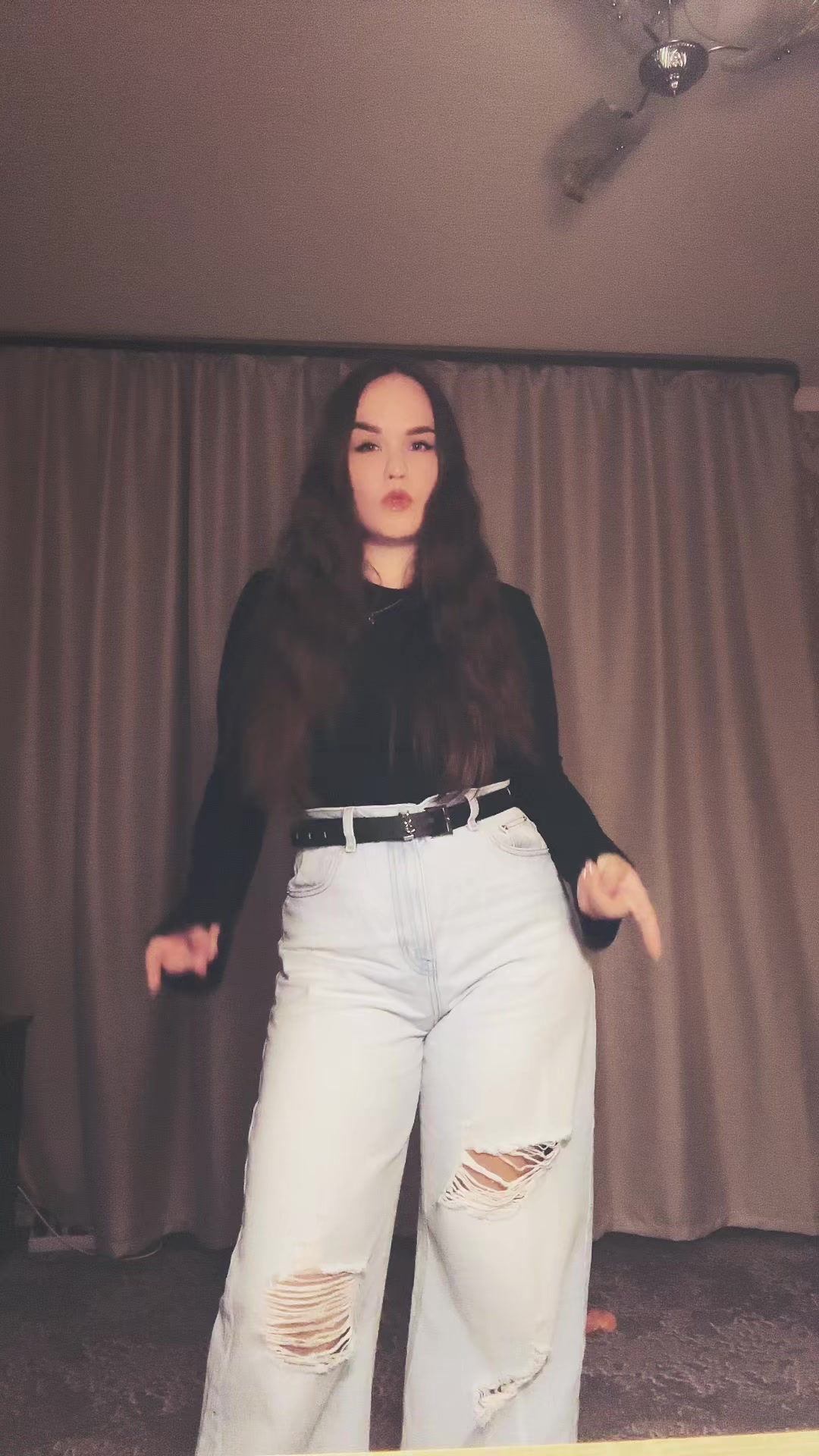 @yana