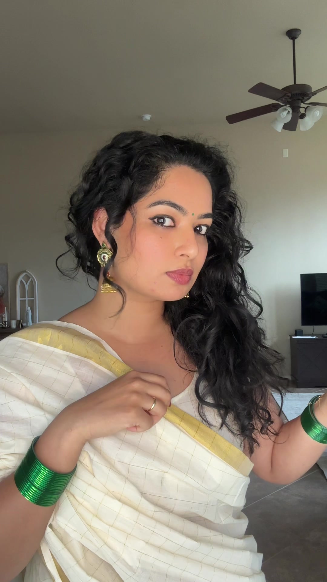 @sharucam