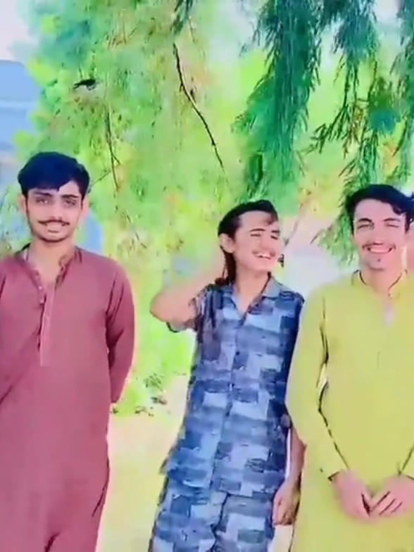 @کمانڈو پٹھان 🦁
