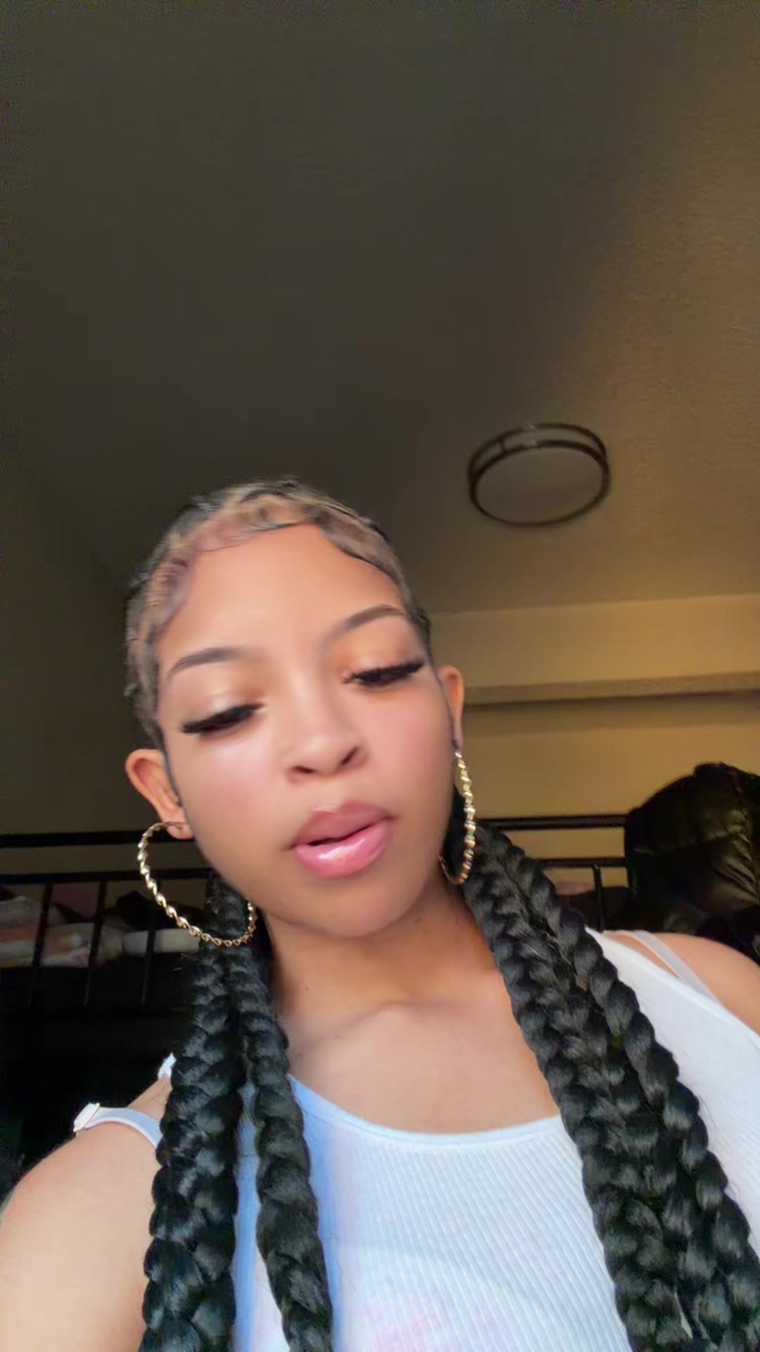 @thaonlyygirlyy