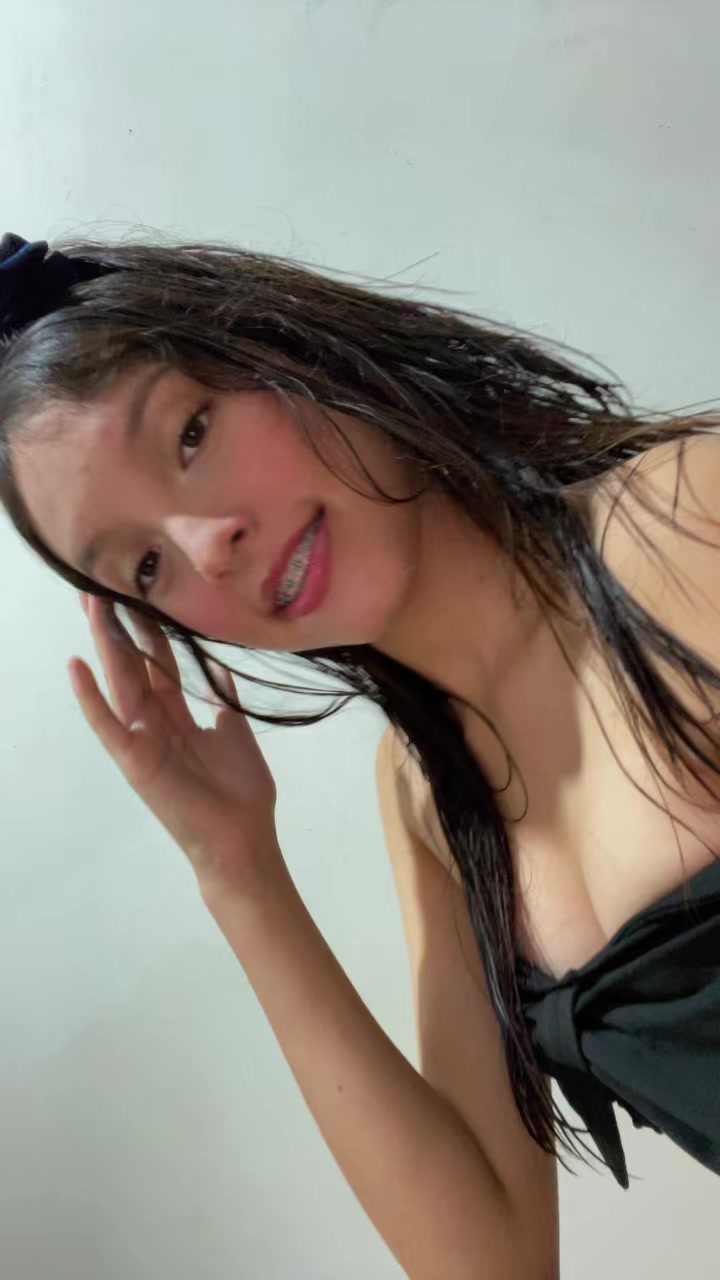 @𝓝𝓸𝓮👧🏻🎀