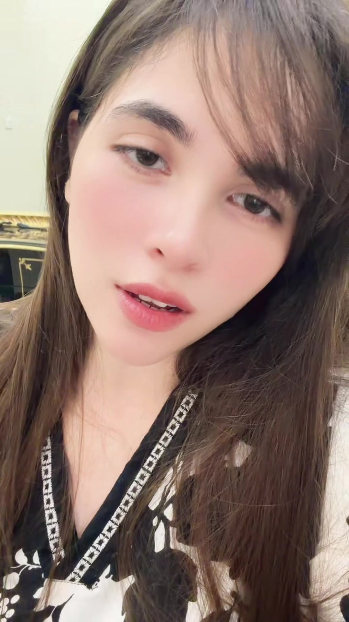 @Hooria Khan 🕊