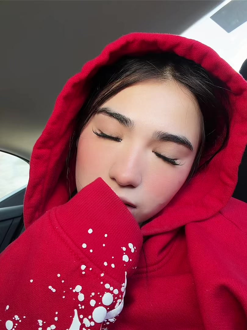 @Nailea
