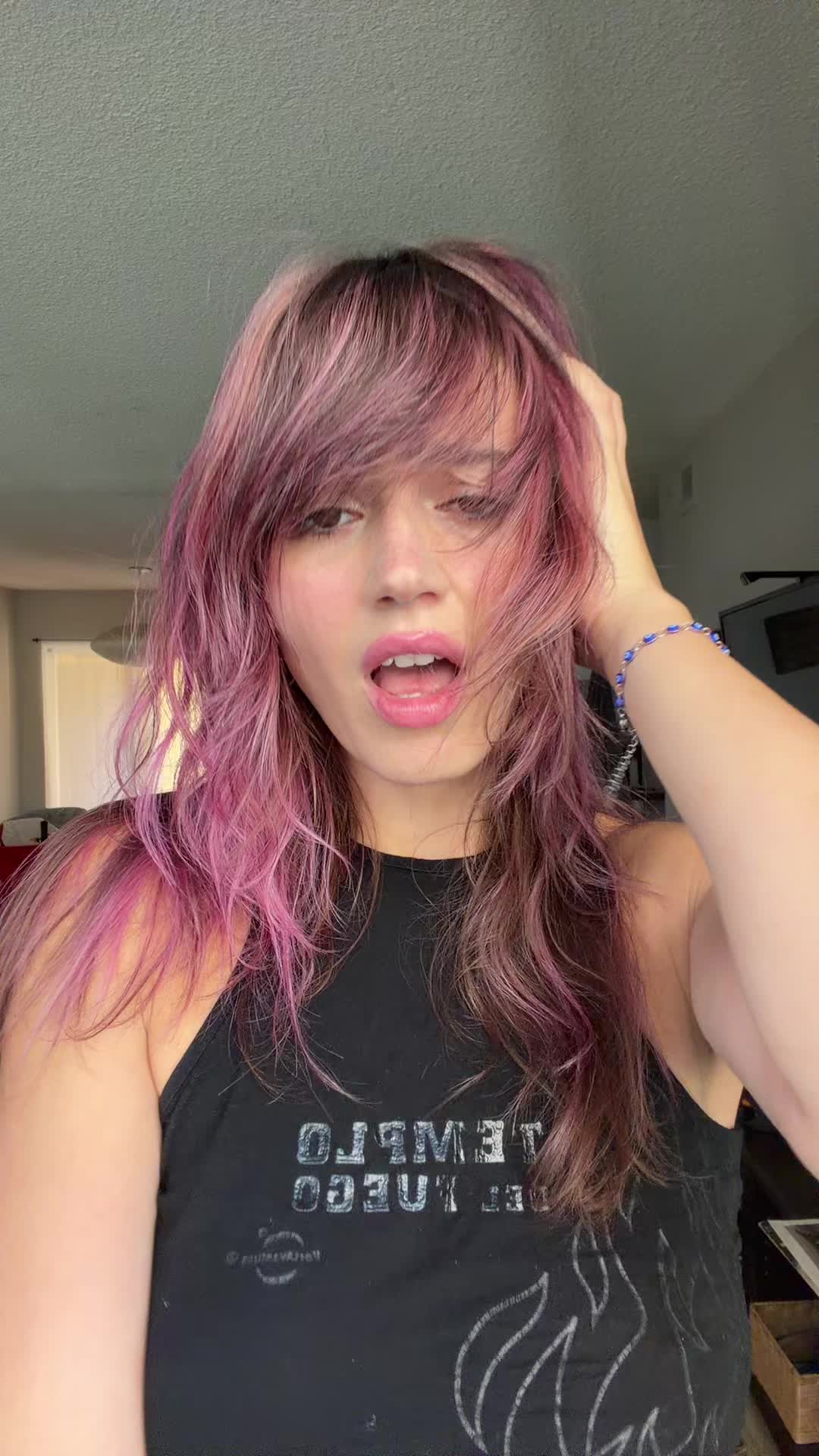 @suzyclue