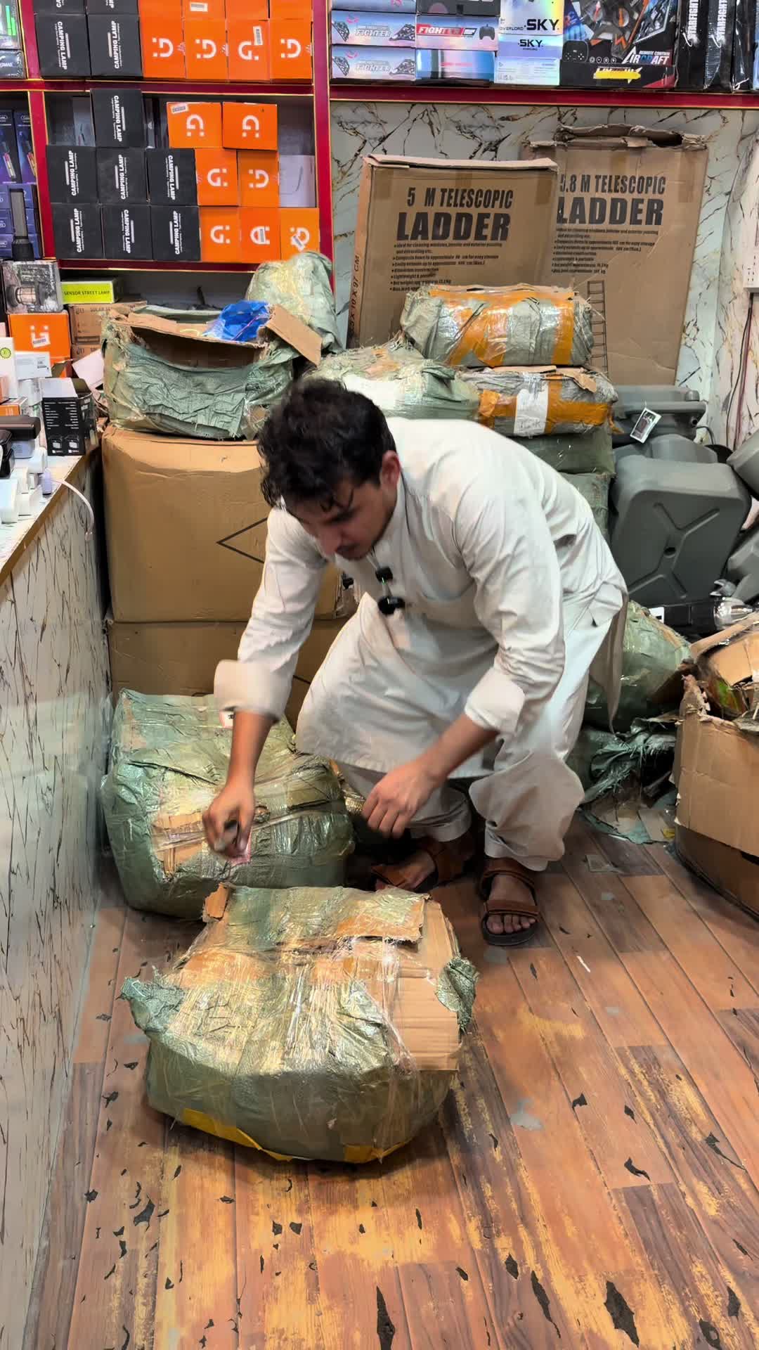 @Kamran Traders Peshawar