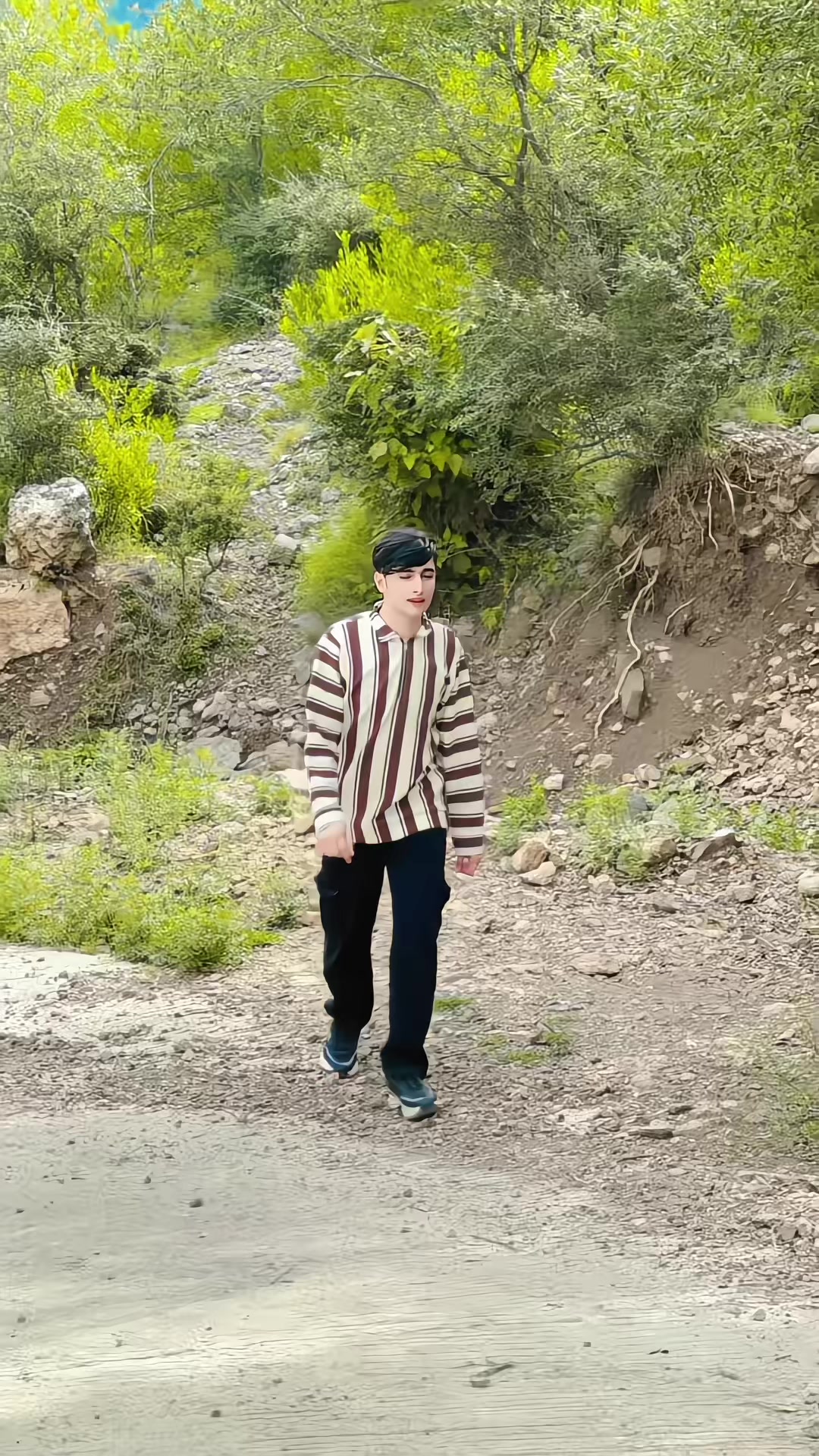 @Sham/official