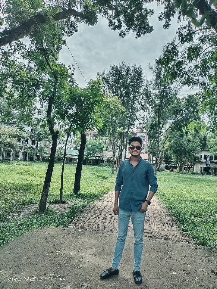 @মনভোলা পন্ডিত❤️❤️