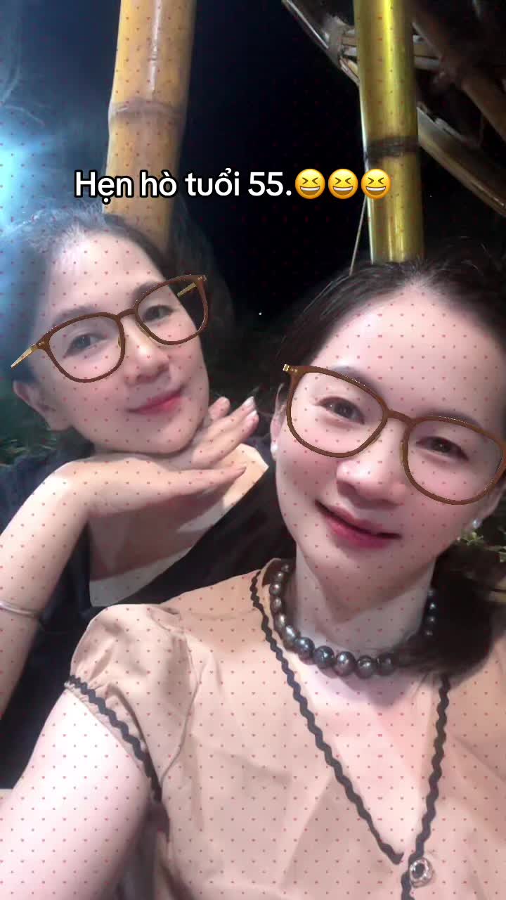 @Hoa sún ( nhí nhố)