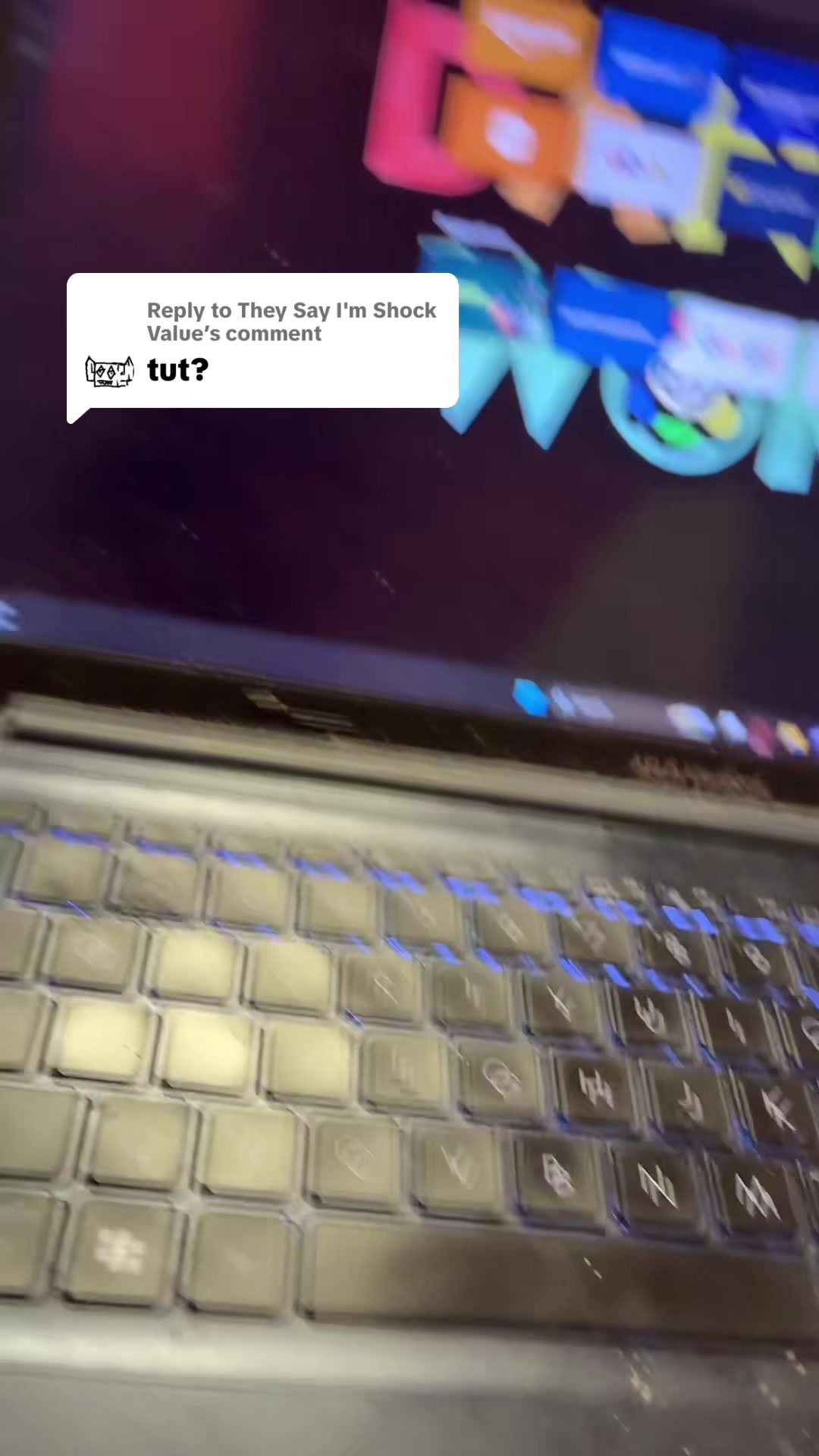 @max153801