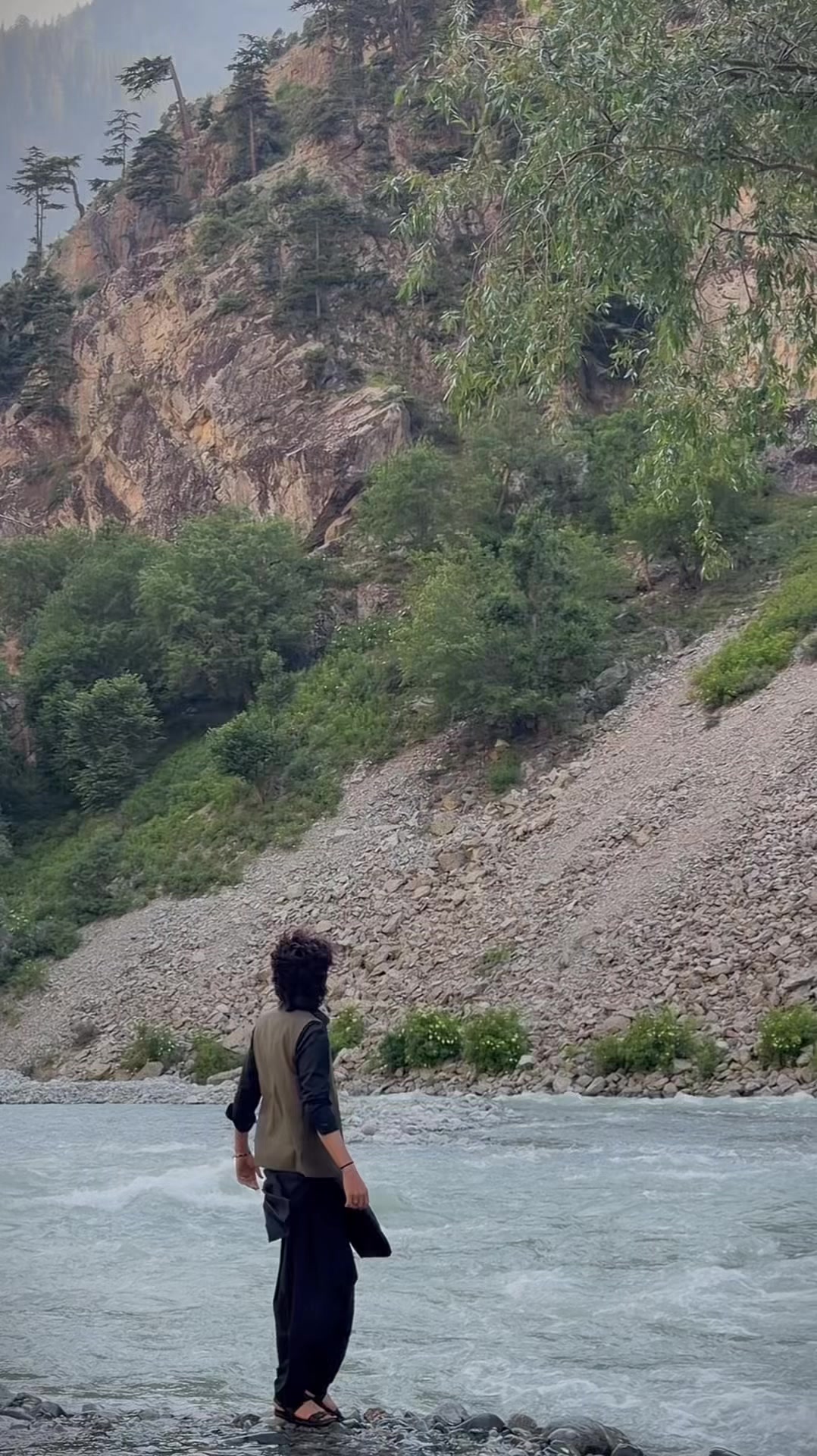 @⚔️👑Awais_khan👑⚔️