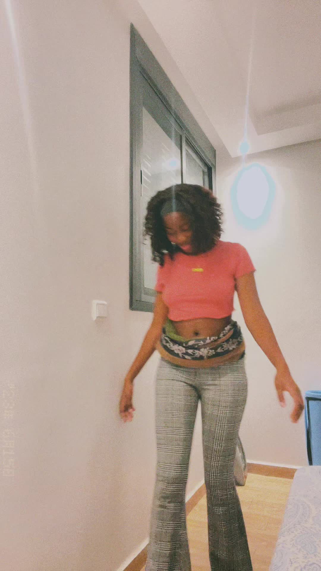 @Esther Karmen 🌺