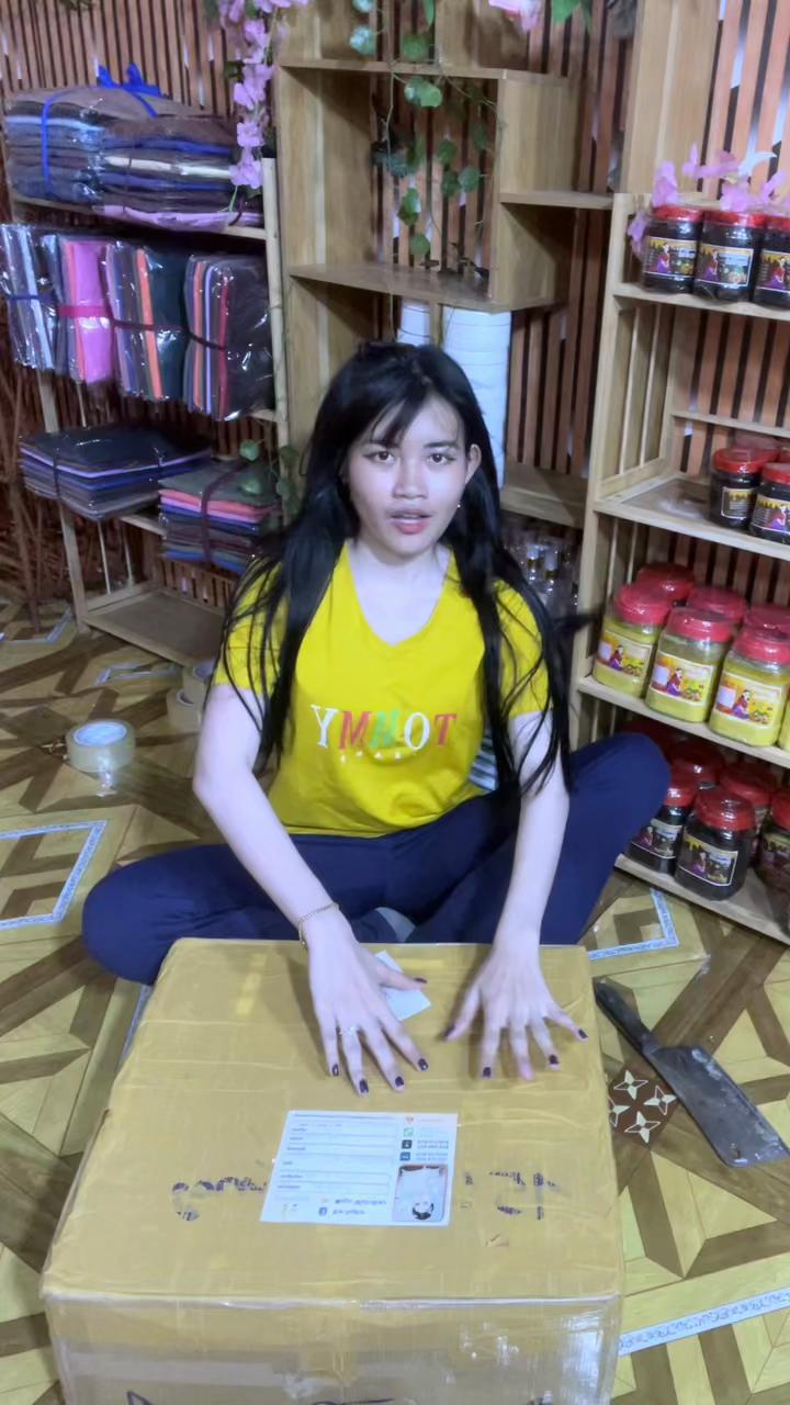 @Fb: ម៉ាក់ លីស៊ាង