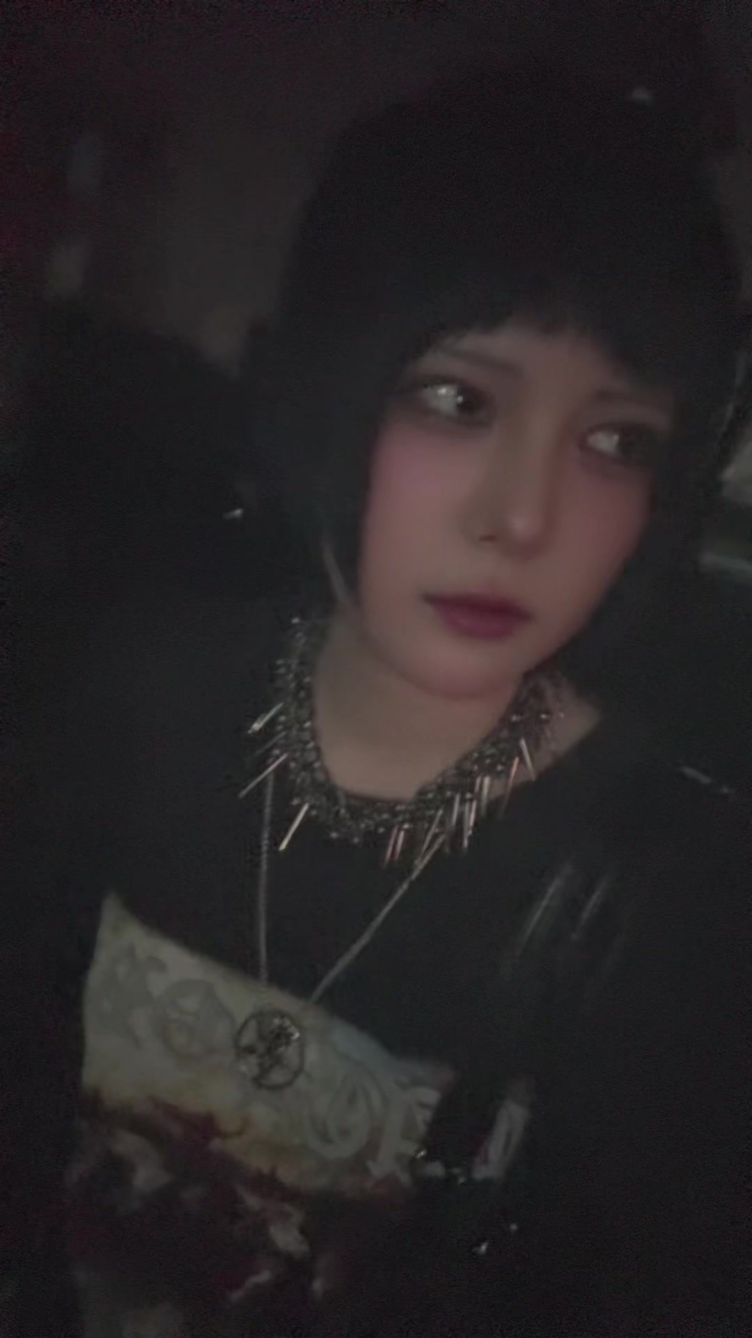 @黒須