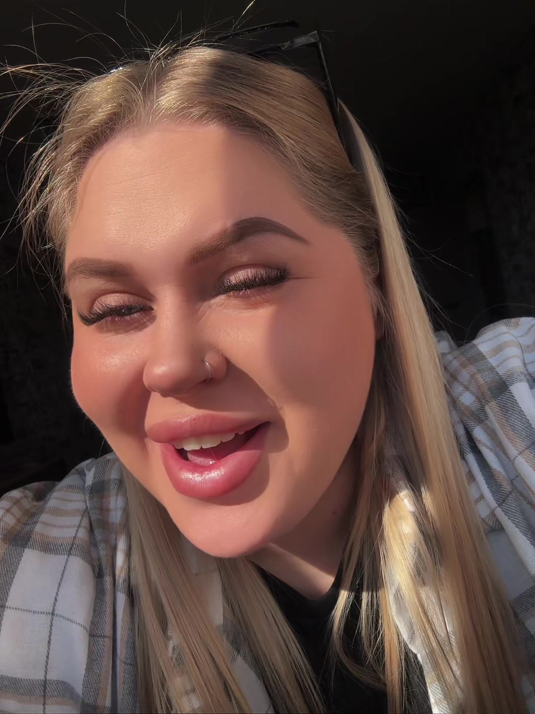 @toniik111