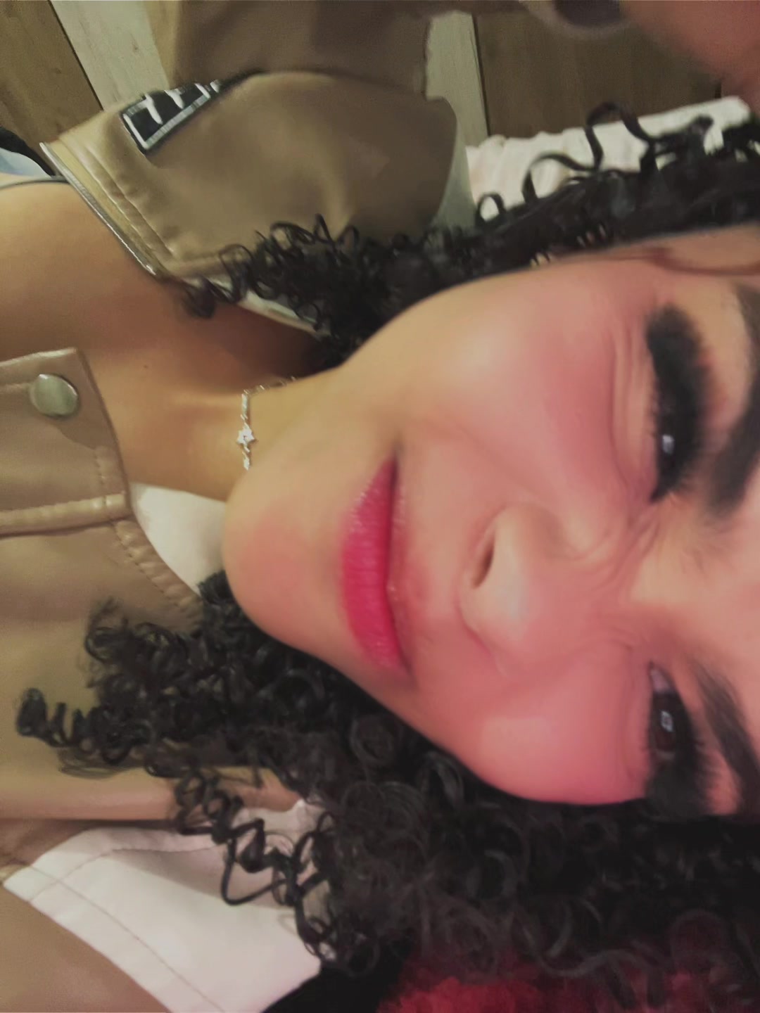 @Bibis🏄🏻&zwj;♀️