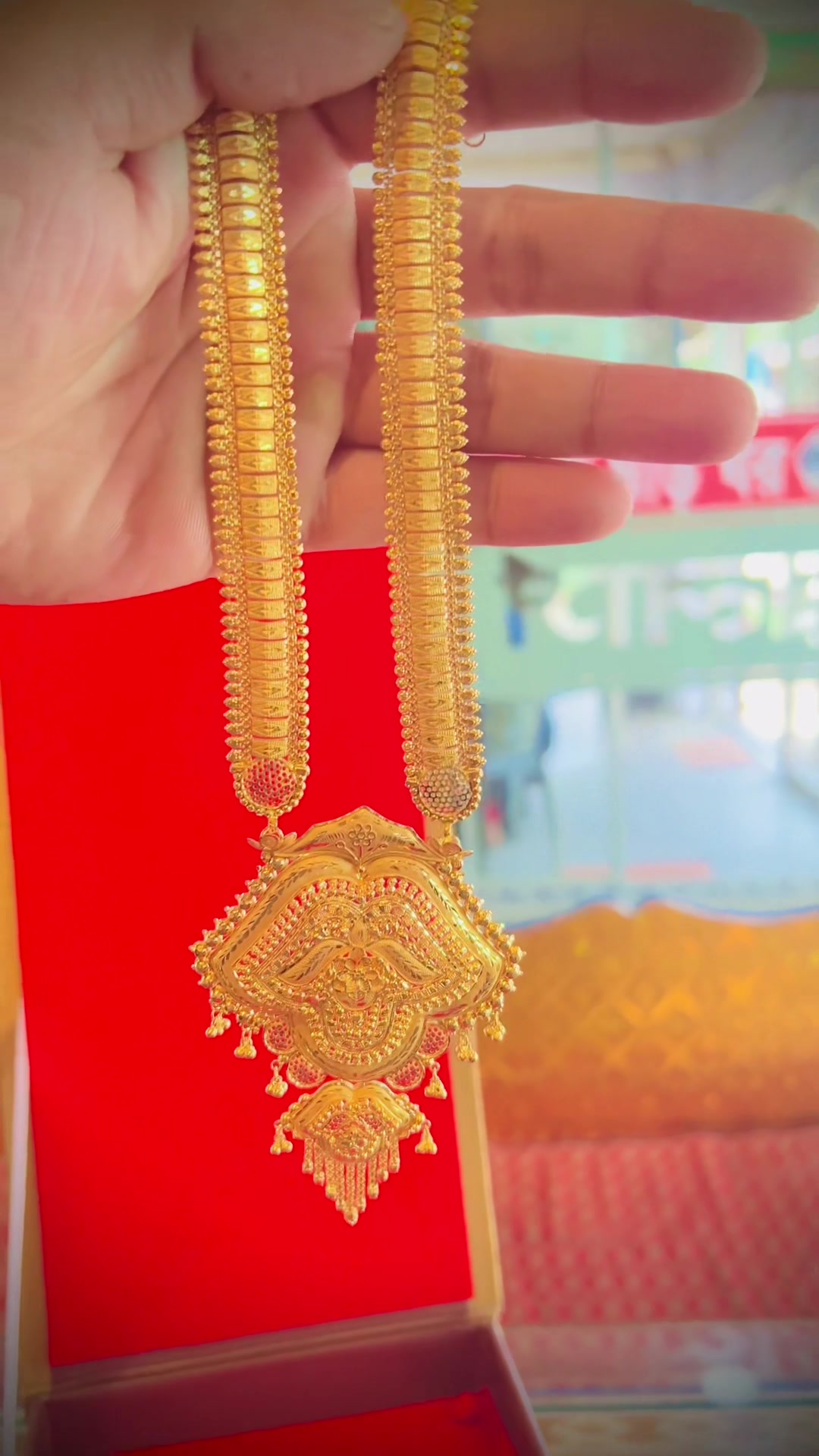 @Mim Jewellers
