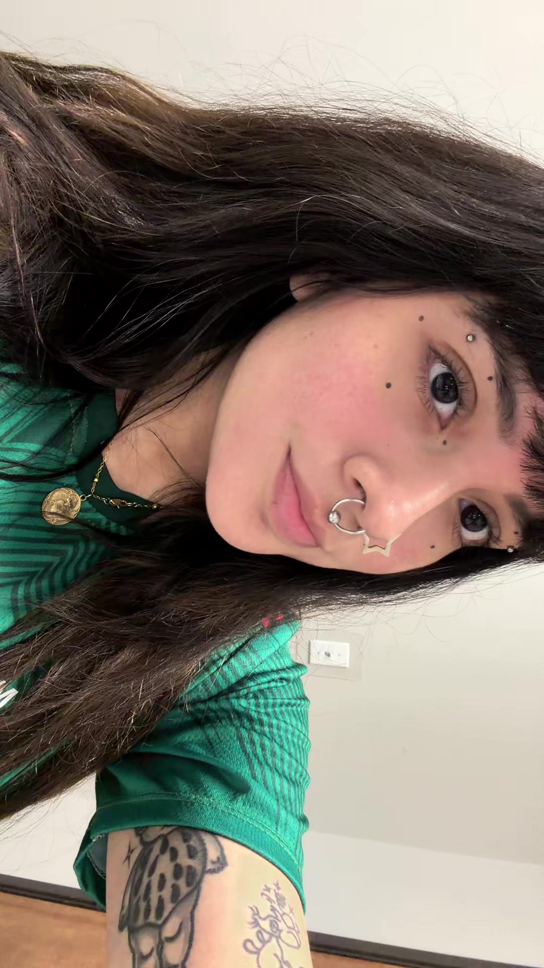 @grndmskissin_