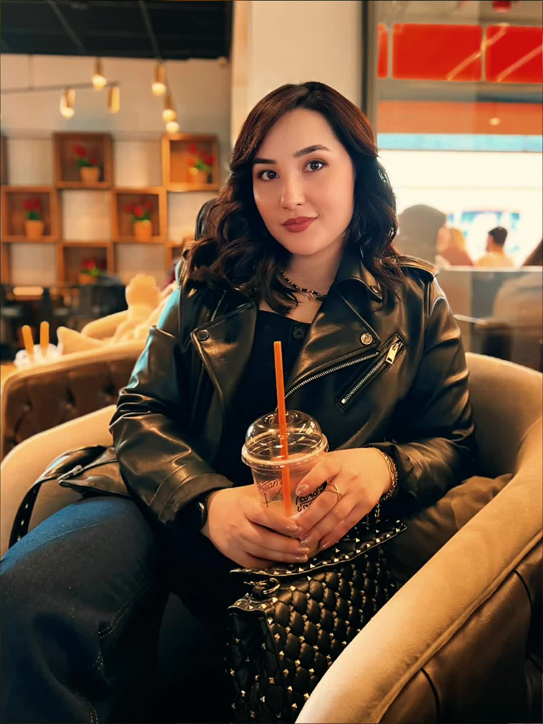 @aynam.